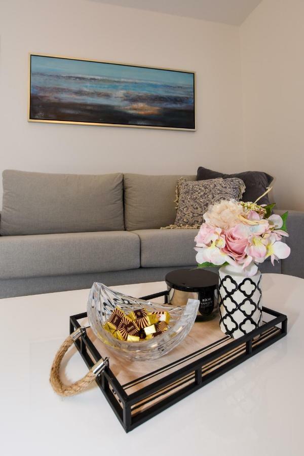Apartments Villa Laura Паг Екстериор снимка